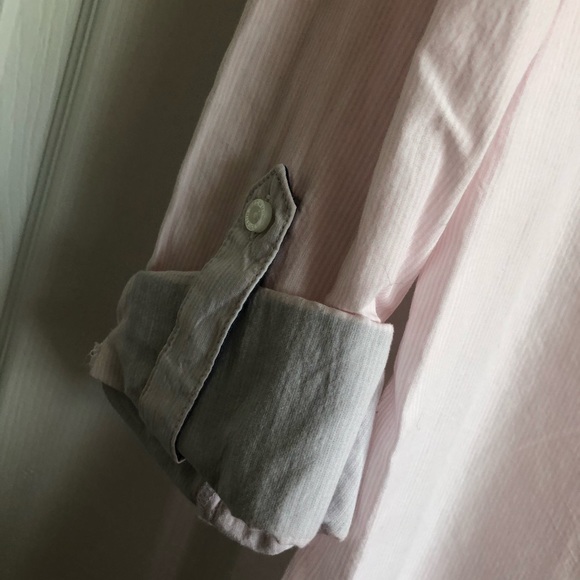 Button down - Picture 2 of 2